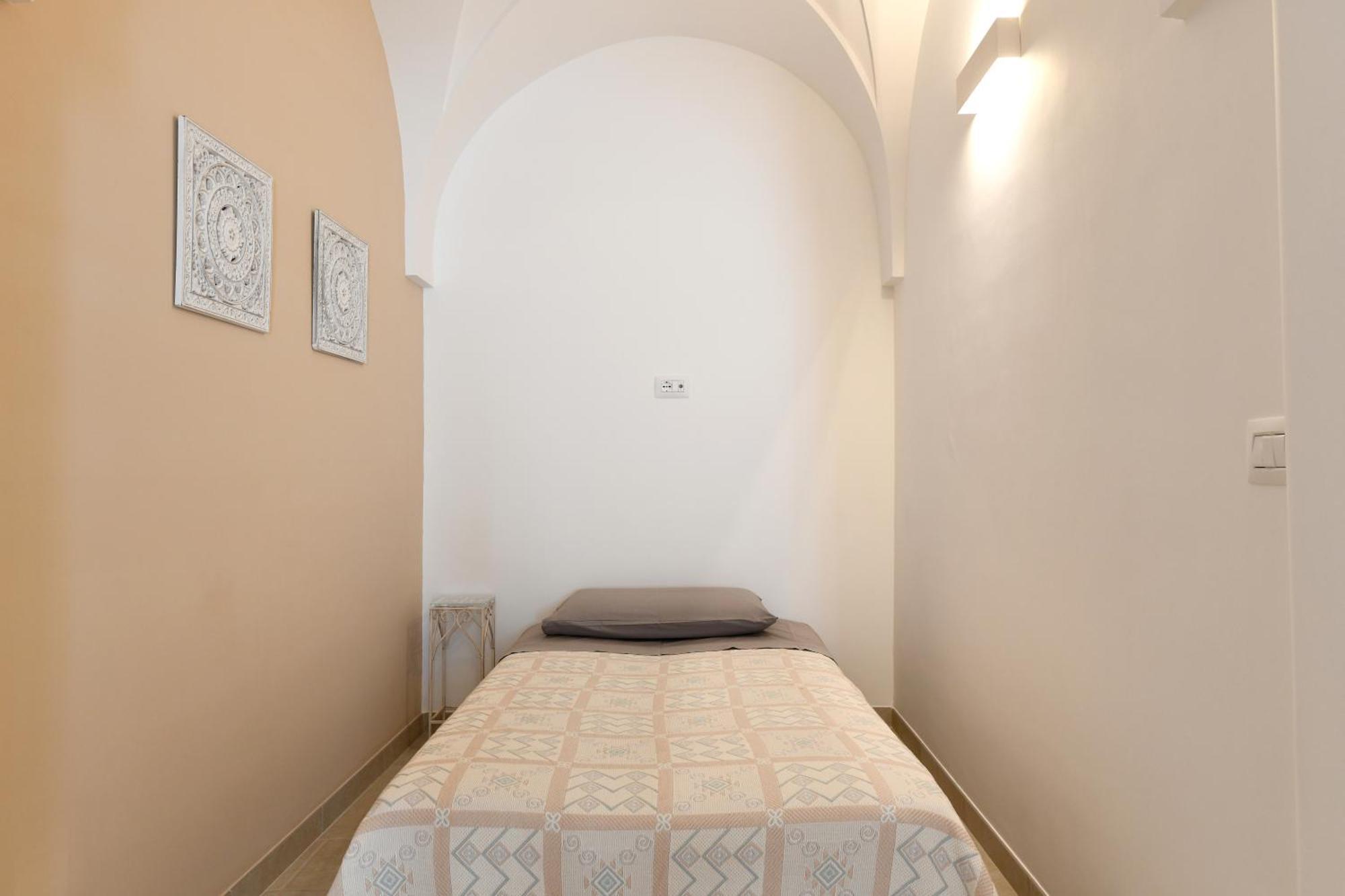 La Scala Del Borgo Appartement Cisternino Buitenkant foto